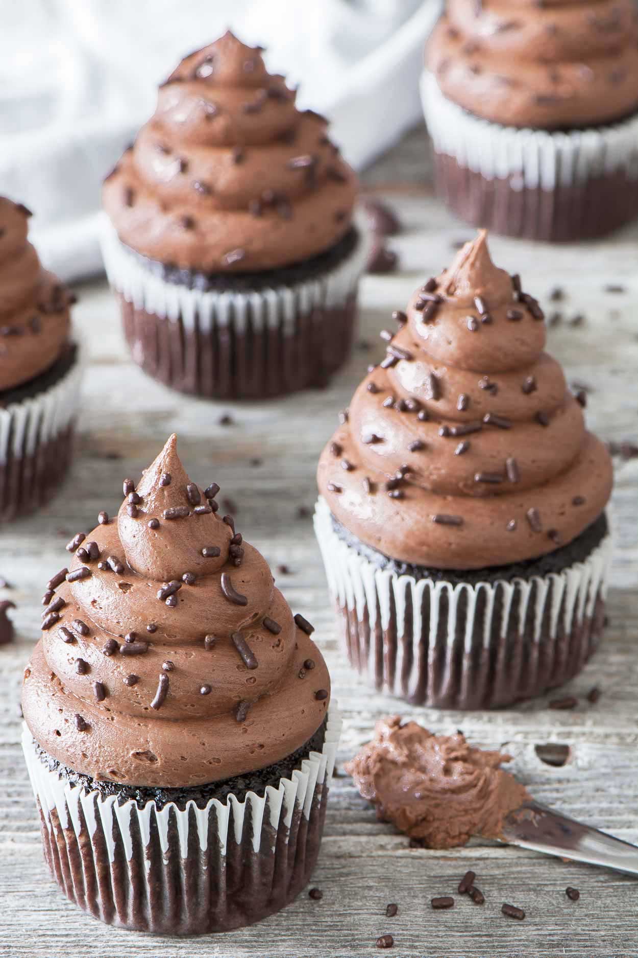 Classic Chocolate cupcakes that have a tender, moist crumb and a smooth and creamy chocolate frosting | Simple Revisions